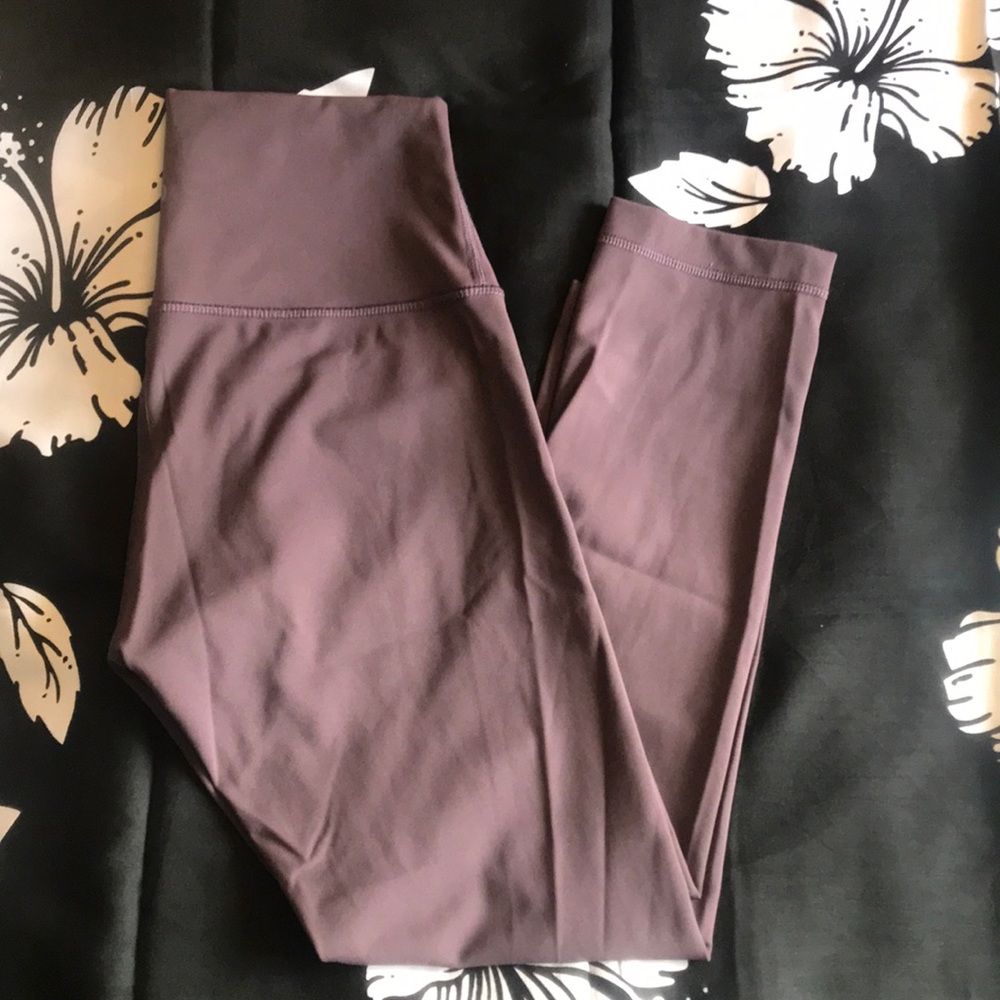 Align pant eggplant 🍆 color
